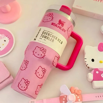 Stanley termos çeşitleri ile sıcak ve soğuk içeceklerinizi uzun süre muhafaza edin! Stanley pipetli termos, Stanley kahve termosu ve Stanley mug termos modelleri, günlük kullanım için idealdir. Stanley kulplu termos ve Stanley outdoor termos 1.3 lt, doğa tutkunları için mükemmel bir seçim sunar. Şık tasarımıyla Stanley Barbie termos ve Stanley termos pembe, tarzınıza renk katar. Stanley termos en ucuz fiyat seçenekleriyle kaliteli ve dayanıklı bir kullanım sunarken, Stanley termos çanta ile taşıması da oldu