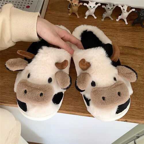 Gifthane Peluş İnek Terlik