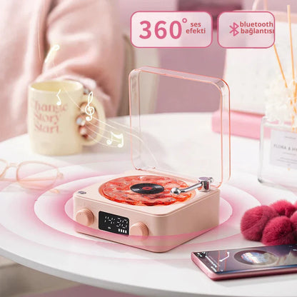 Retro Hoparlör: Klasik retro hoparlör tasarımı, her odada tarzınızı yansıtır.