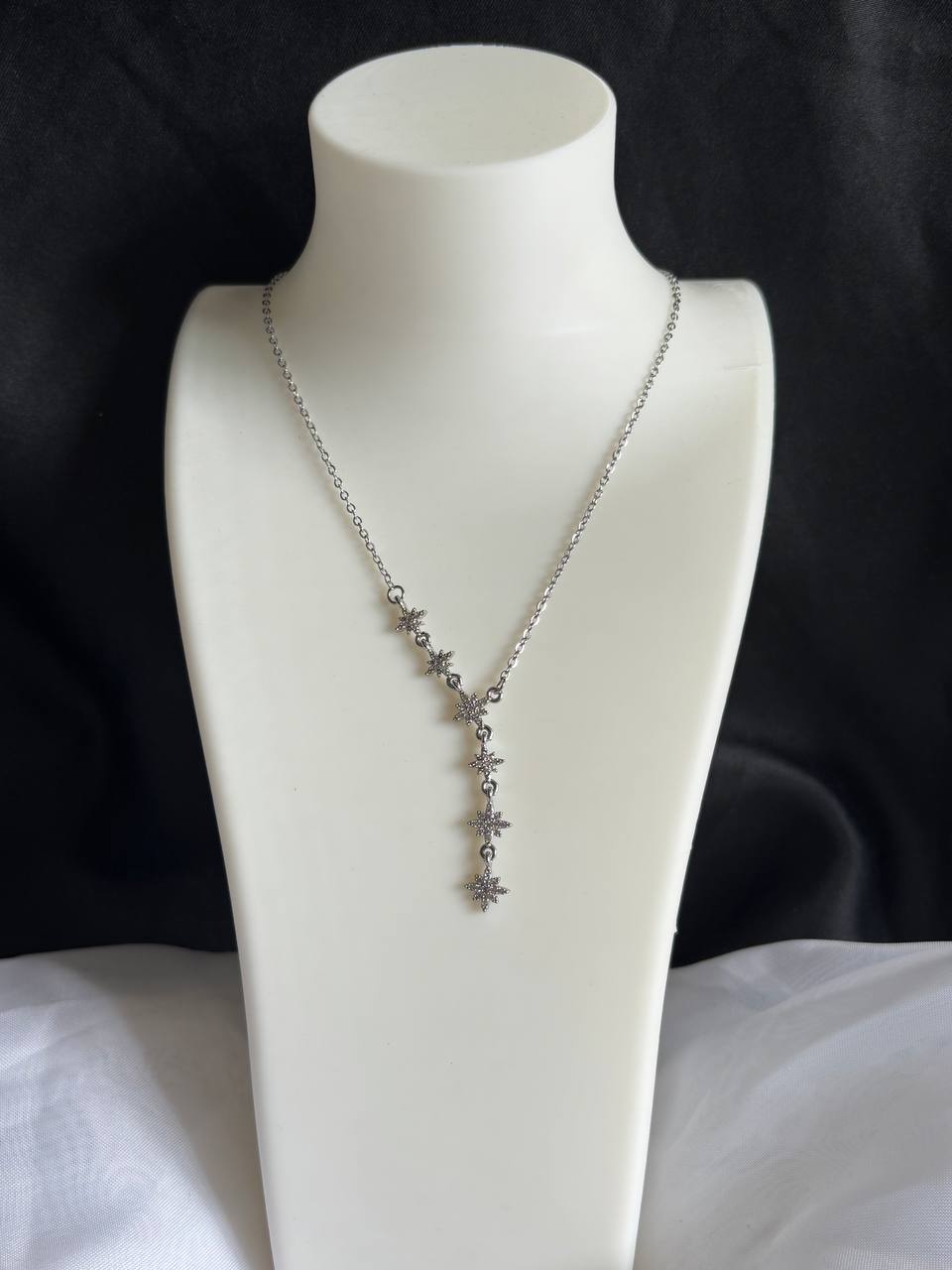MNDStore™ Shooting Star Y Necklace